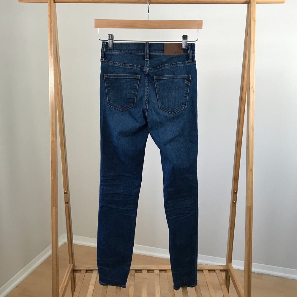 Madewell • 9” High-Rise Skinny Jeans Dayton Wash - Picture 3 of 7